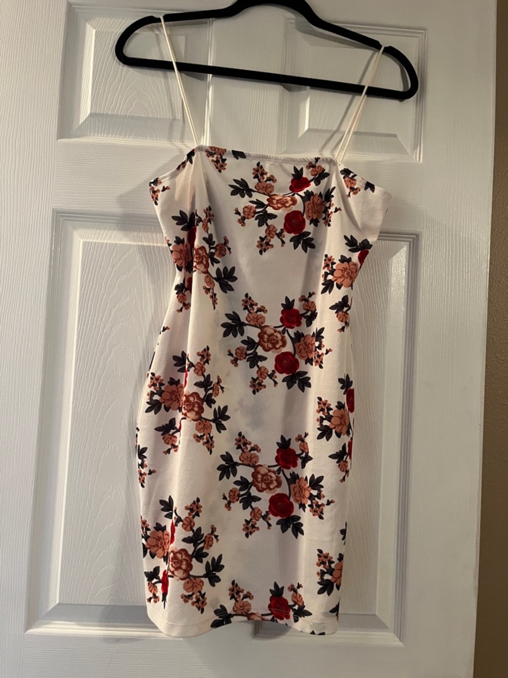 SHEIN Ivory Floral Mini Slip Dress with Red & Blush Blooms
